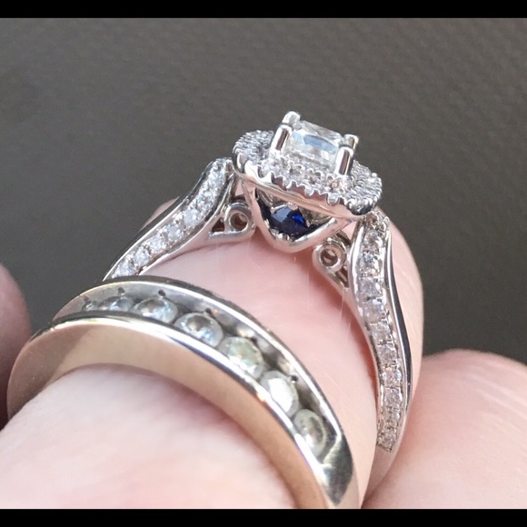 Vera Wang Jewelry - Vera Wang Designed Engagement Ring w/ diamond band